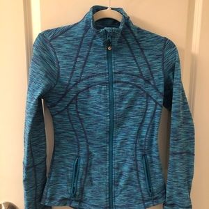 🍋Lululemon define jacket rare color size 6